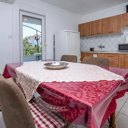 Karleusa Rogoznica (Sibenik-Knin)