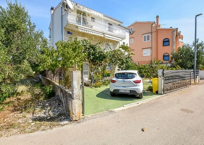 Karleusa * Rogoznica (Sibenik-Knin)